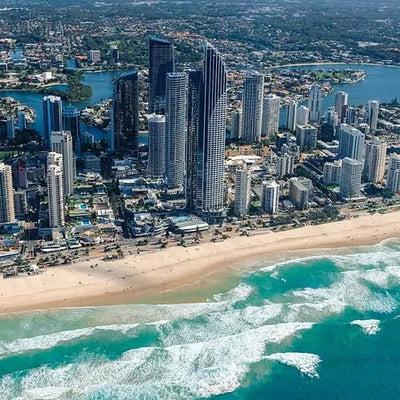 What Makes Gold Coast The Perfect Place for Standup Paddleboarding in Queensland?